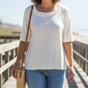 Talbots Off White Scoop Neck Short Sleeve Crepe Knit Top Large